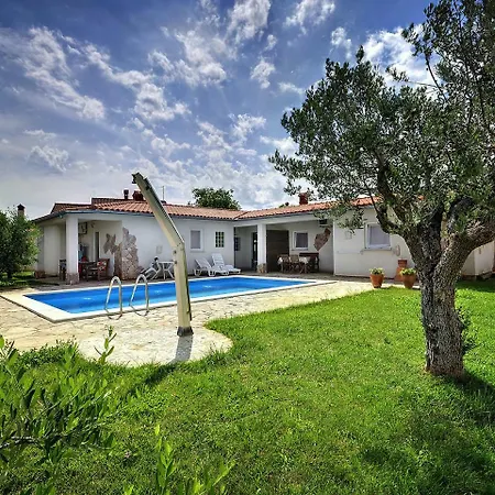 Casa Vallelunga.1 Póla